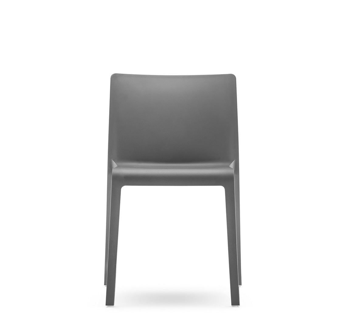 Volt 670 Chair