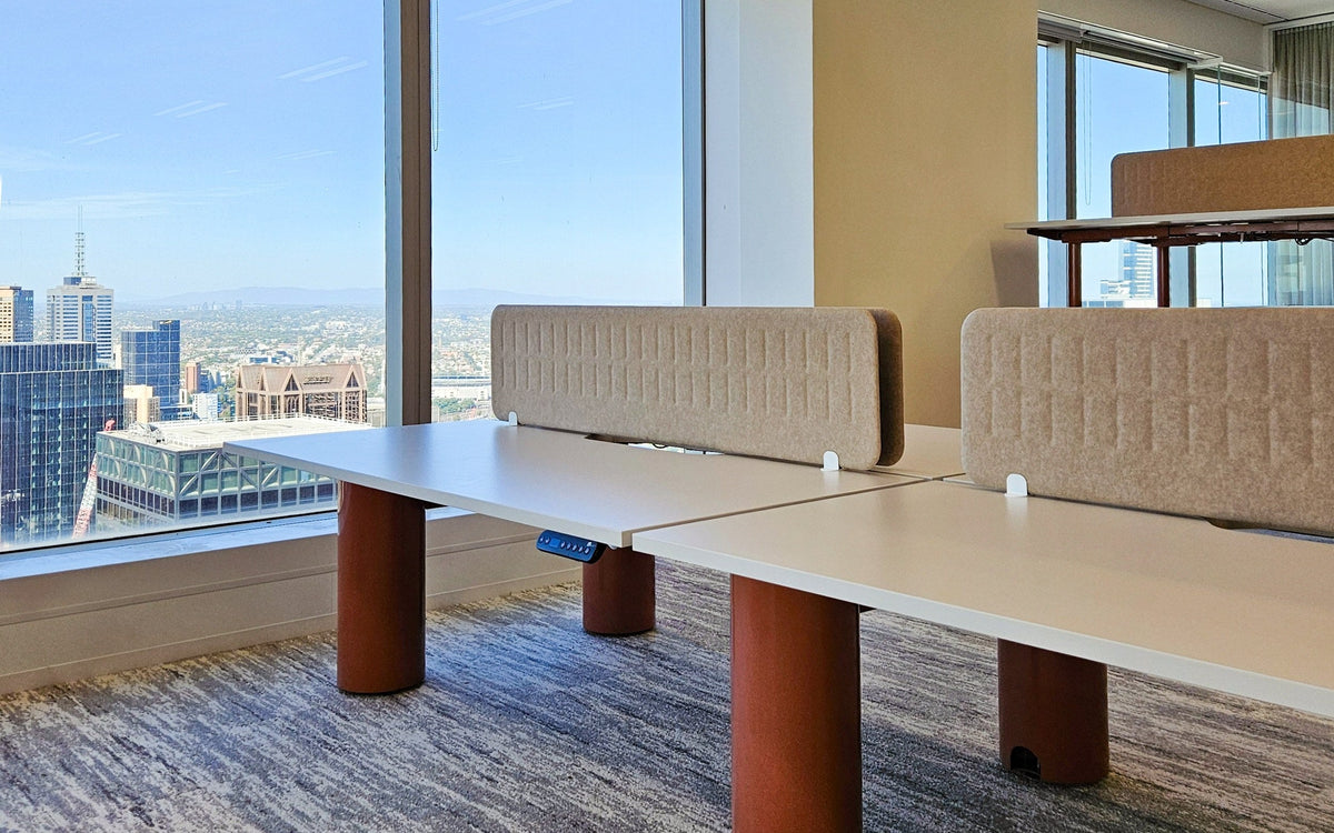 COLUMN h/a workstations in an office