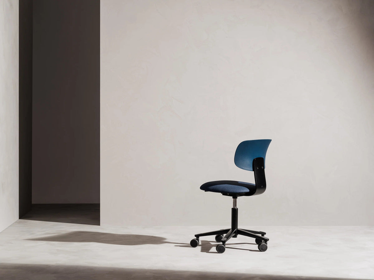 HÅG Tion chairs in a workspace