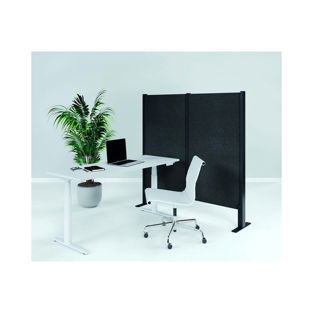 Hedge screens around a desk