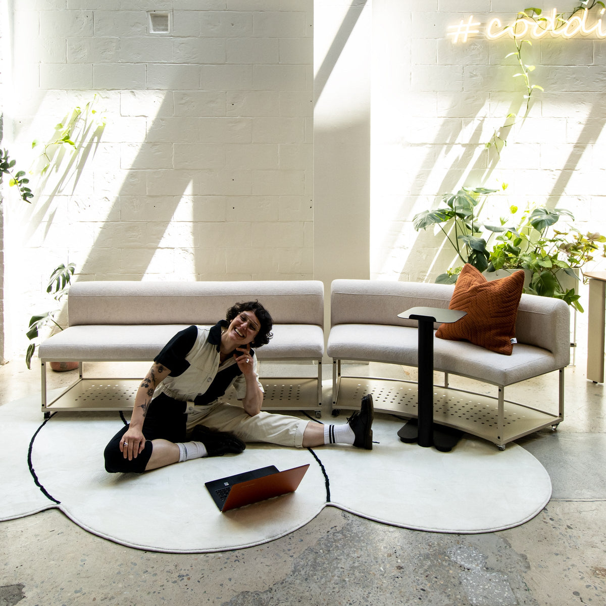 NOMAD agile benches in a workspace