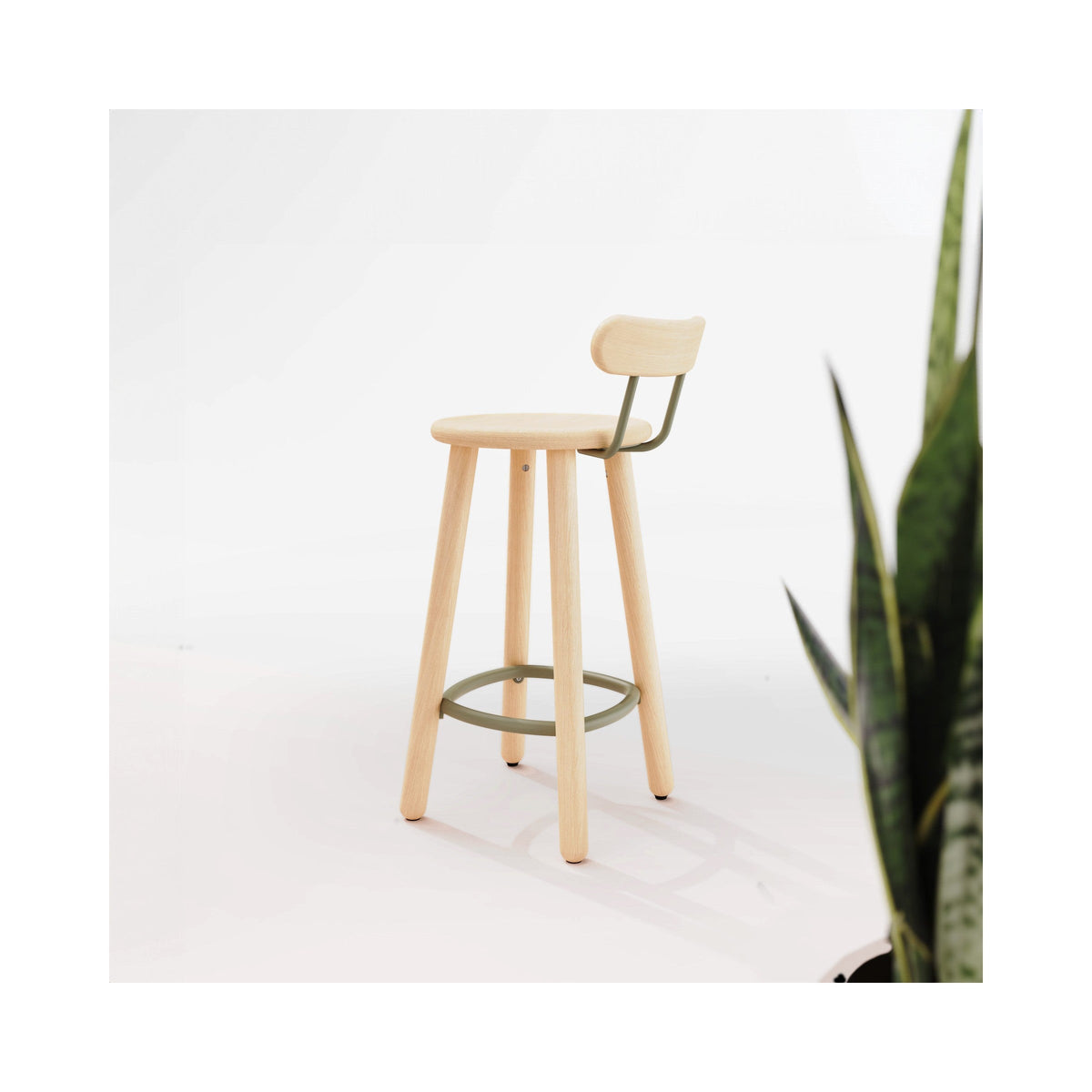 Okidoki Too high stool with back