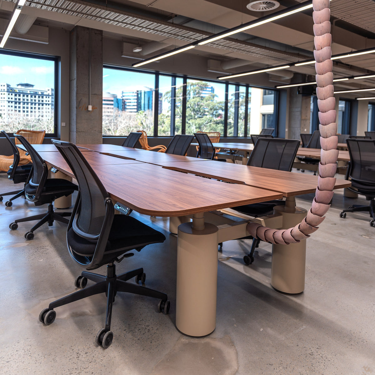 ZERO umbilicals in an office