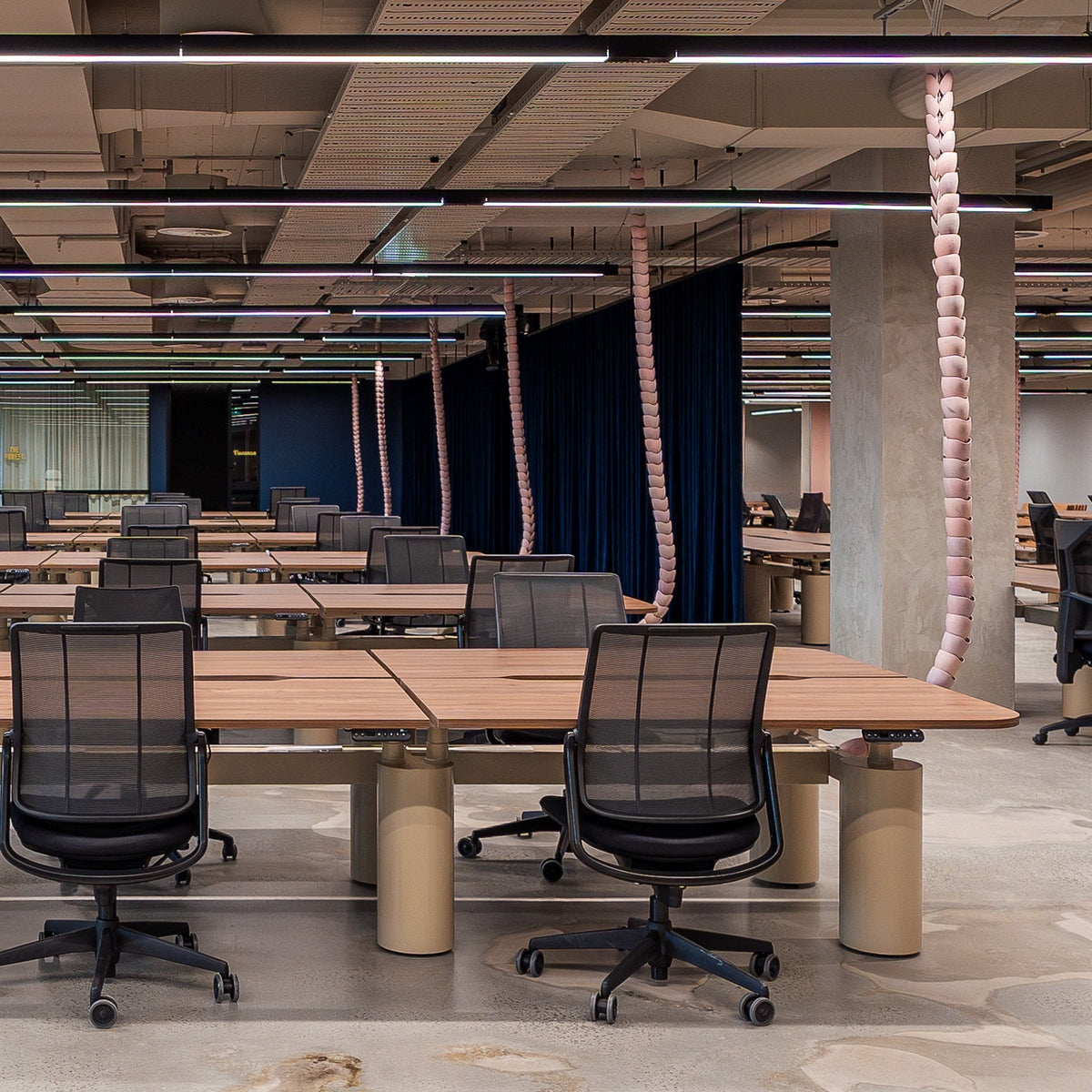 ZERO umbilicals in an office