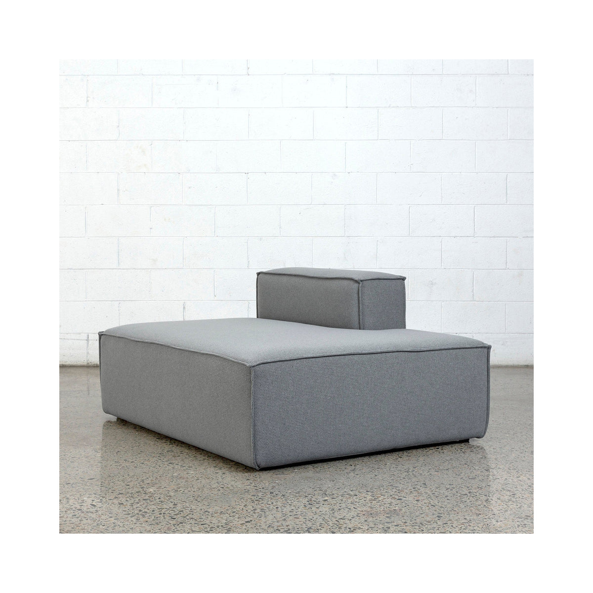 Baxter chaise module in grey