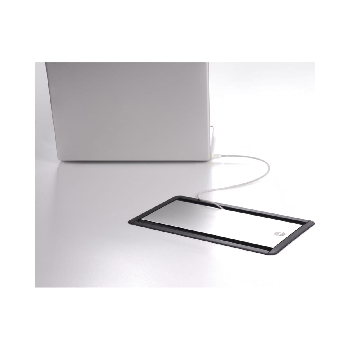 Fuel box with a cable