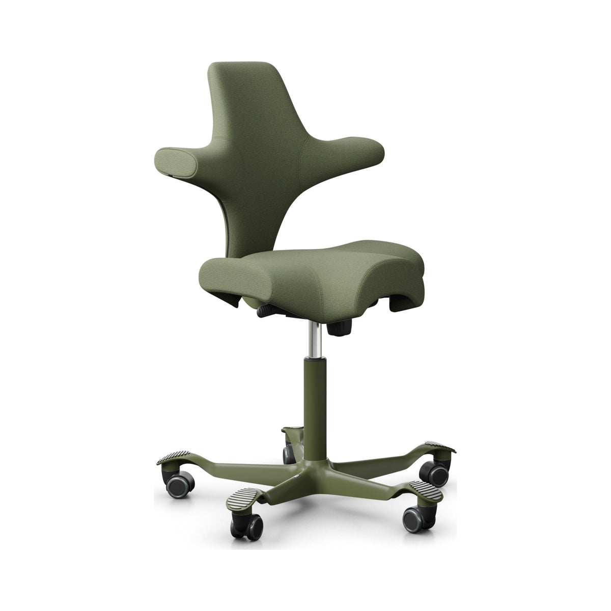HÅG Capisco 8106 in moss, three-quarter view