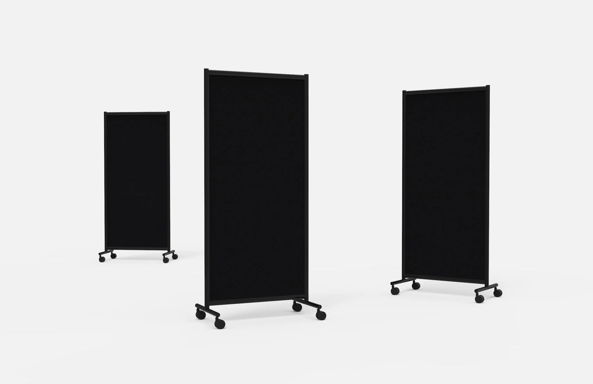 Lintex One Whiteboard Screen in a workspace