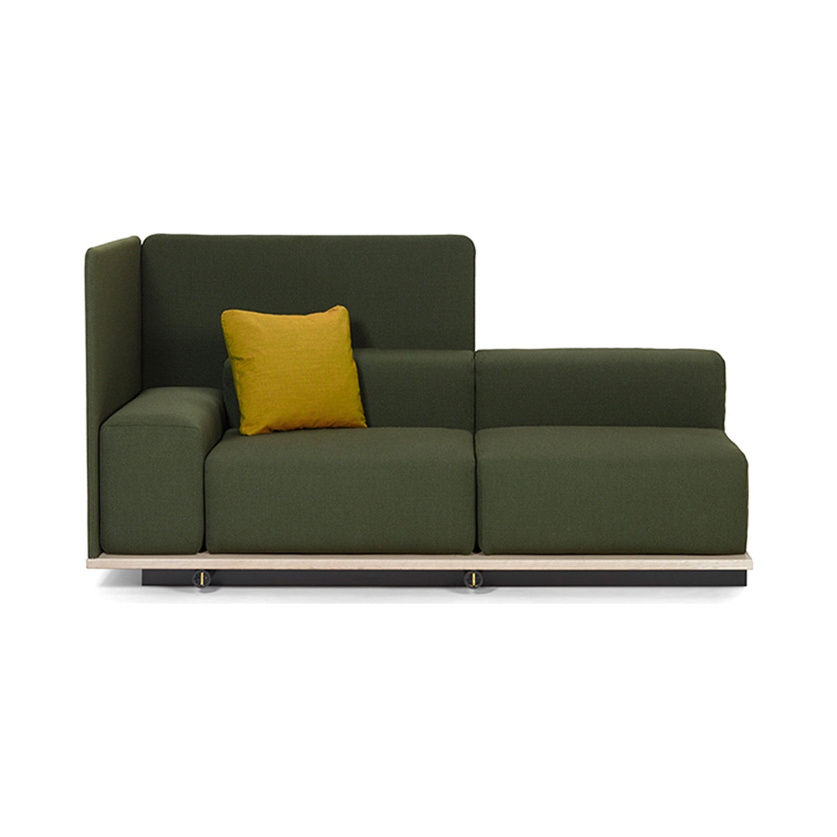 Meet corner divider