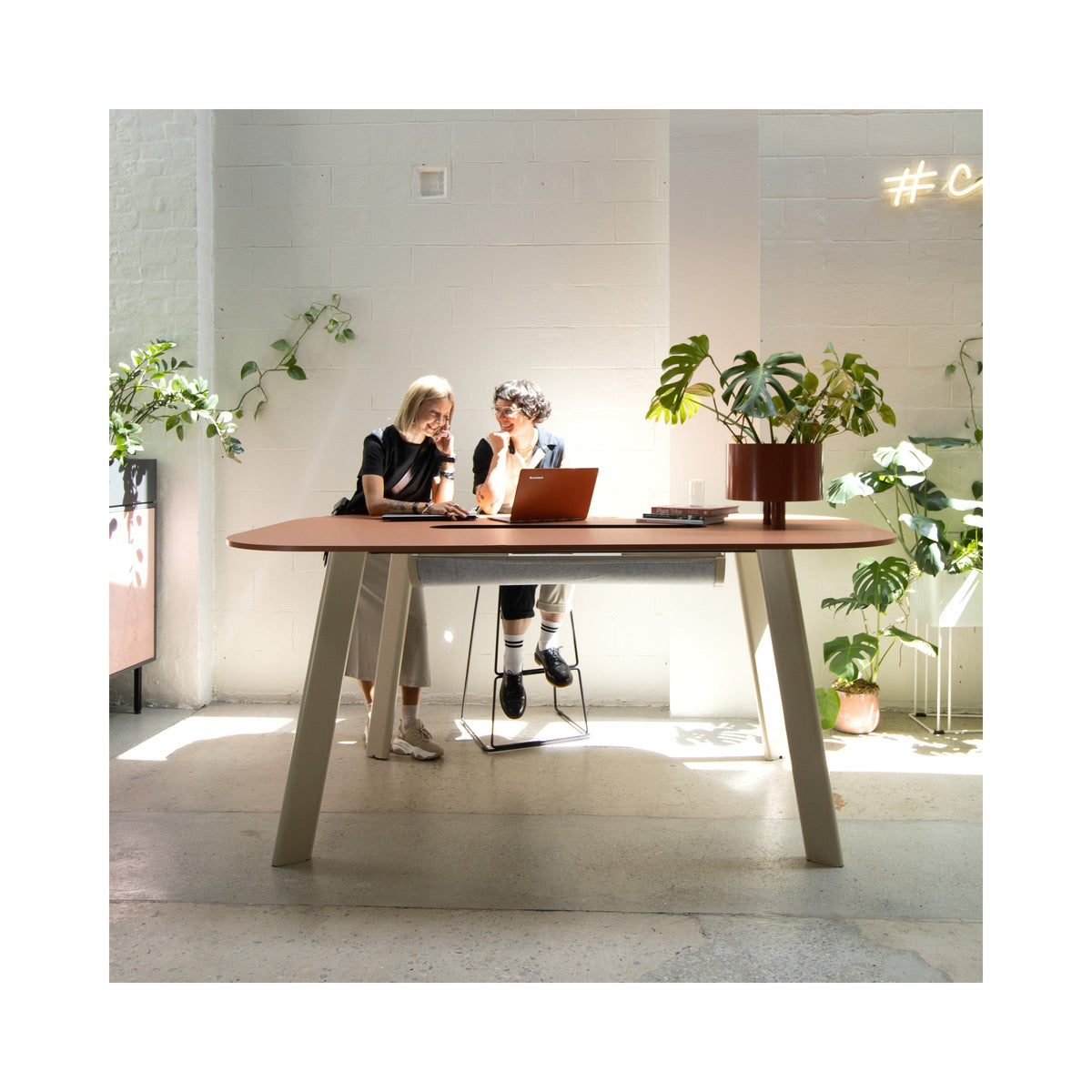 OBLONG meeting table in a project space
